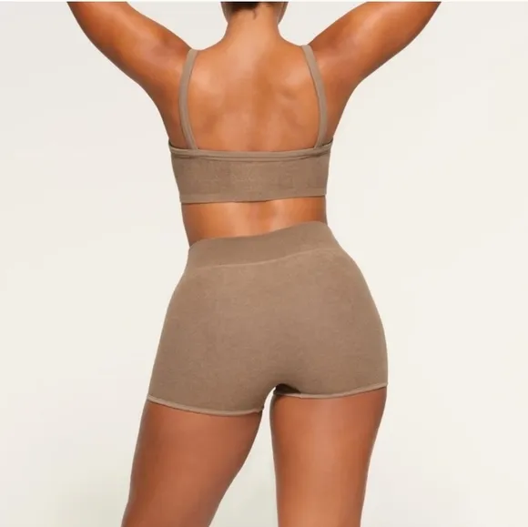 Skims Terry Lounge SEAMLESS SHORTS Thick Stretch Oxide Size 2X NWT